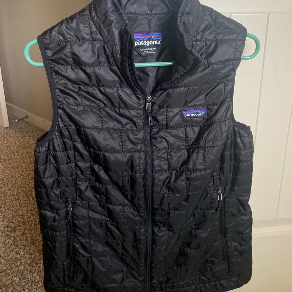 Black Patagonia Vest